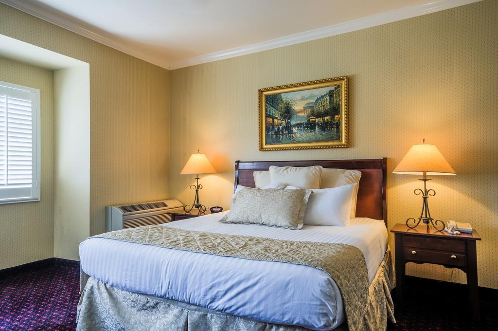 Grass Valley Courtyard Suites エクステリア 写真