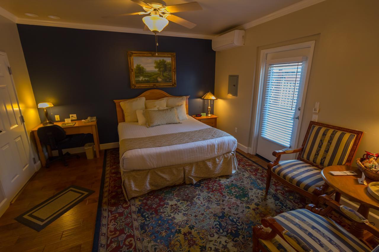 Grass Valley Courtyard Suites エクステリア 写真