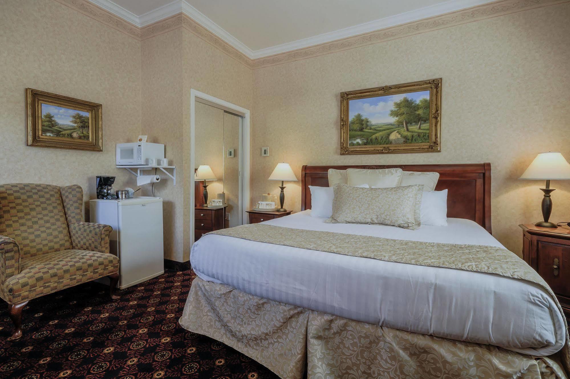 Grass Valley Courtyard Suites エクステリア 写真