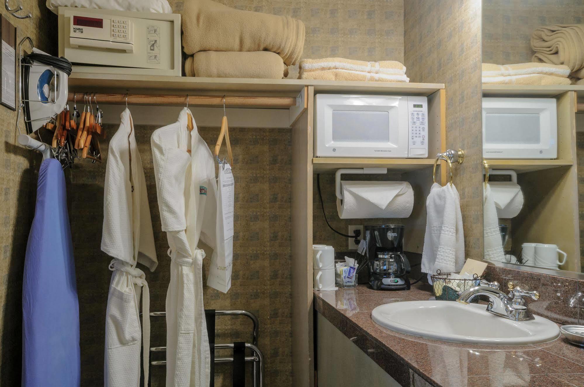Grass Valley Courtyard Suites エクステリア 写真