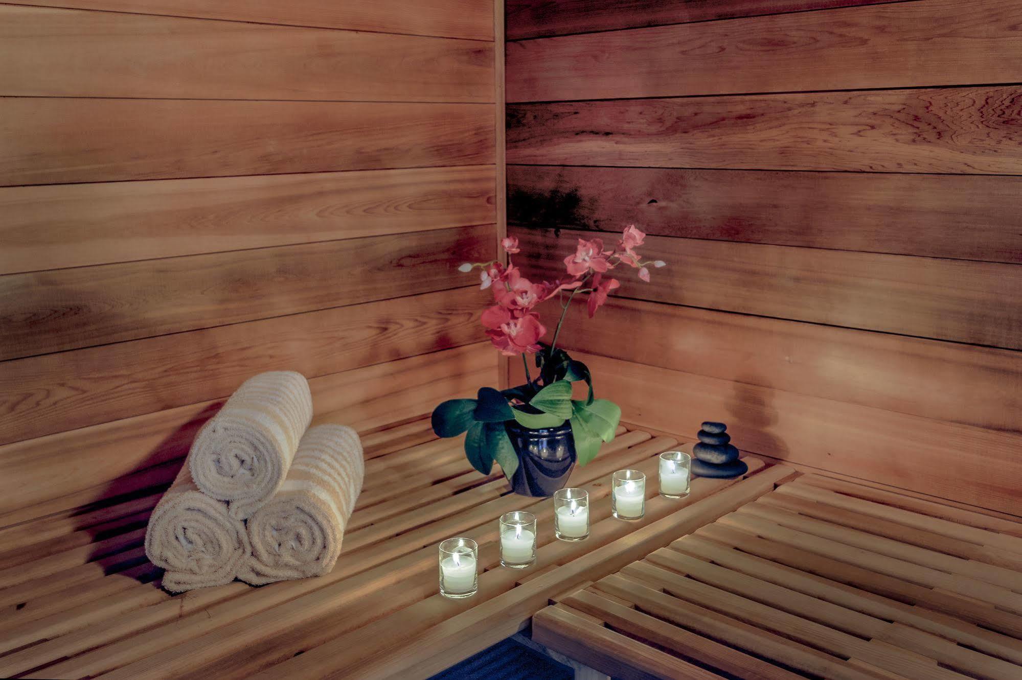 Grass Valley Courtyard Suites エクステリア 写真